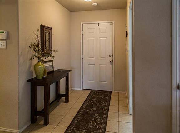 2nd image of 2112 Burnside Dr