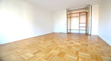 Rented by Manhattan Realty Group