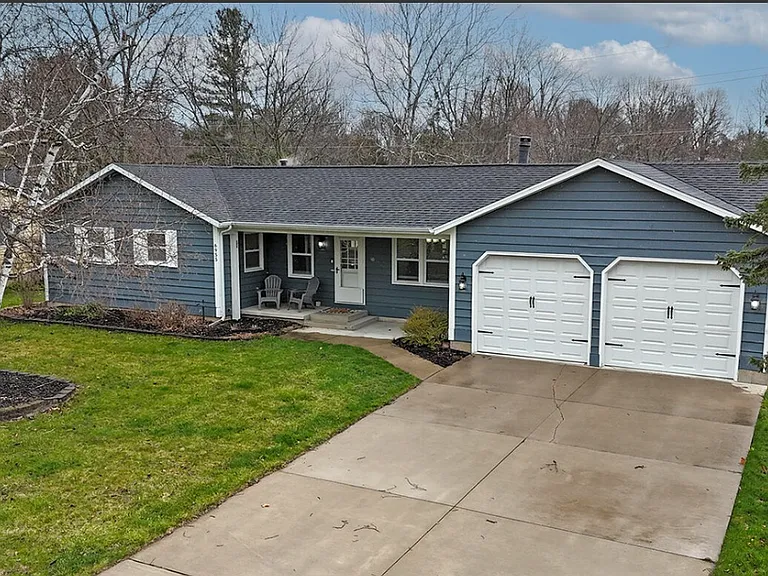 6955 Adaside Dr SE — Photo 4