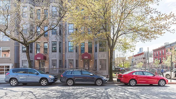 Rented by Nooklyn NYC LLC | media 2