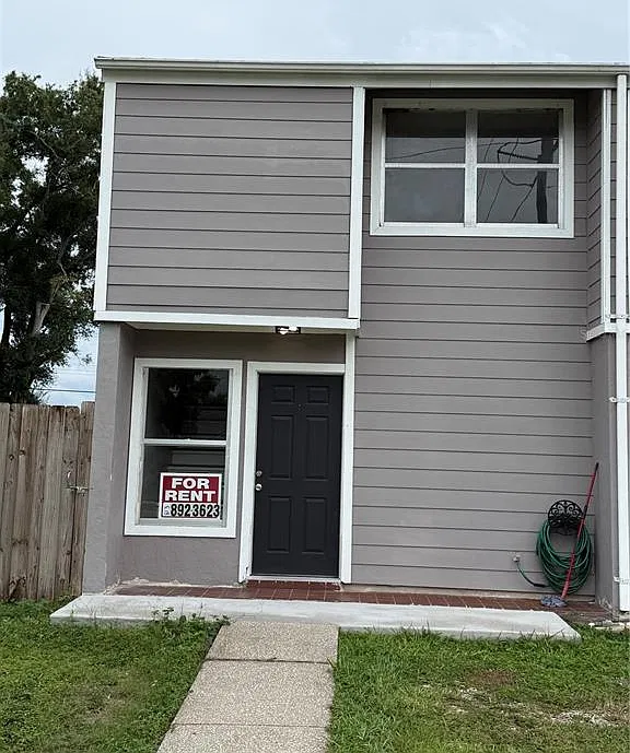 2 bed, 1.5 bath, 1500 sqft, $2,000 — Photo 1