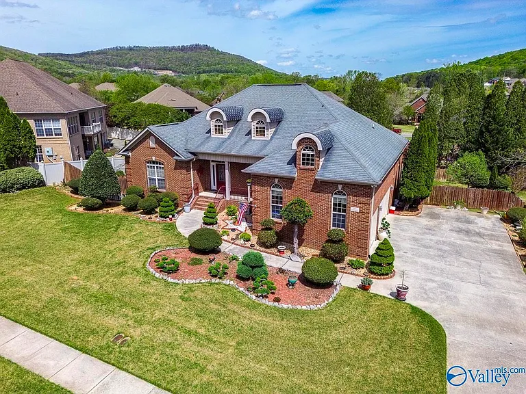4409 Hampton Ridge Dr SE — Photo 46