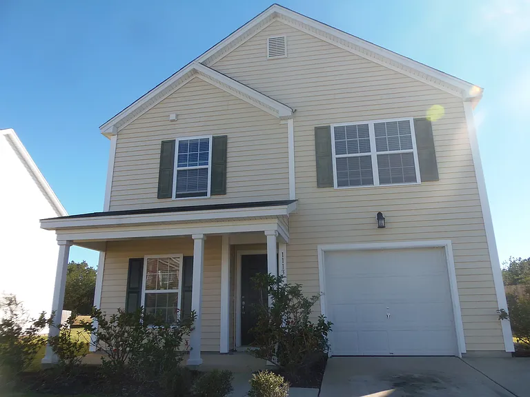 1113 Flyway Rd — Photo 4
