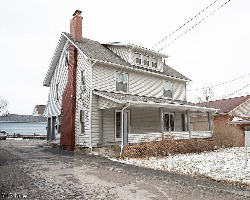 2nd image of 131 Poland Ave