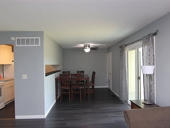 3rd image of 3119 W Willow Knolls Dr APT B24