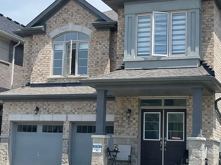 1287 Plymouth Dr — Photo 1