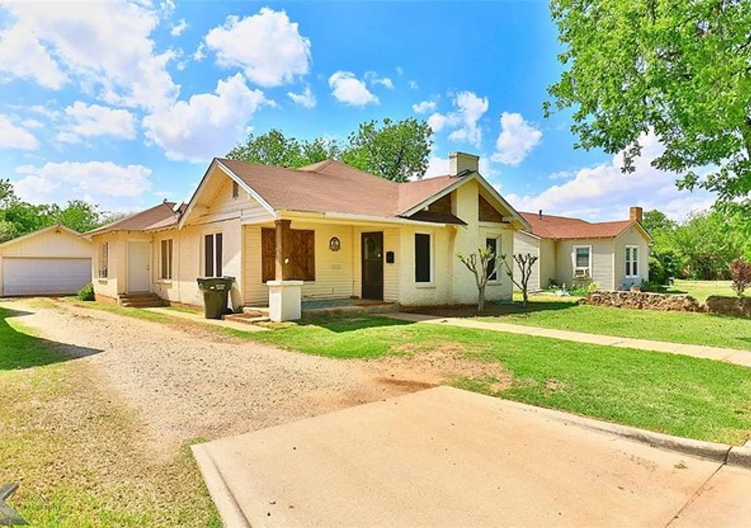 Three Bedroom Home In South Abilene — Photo 1