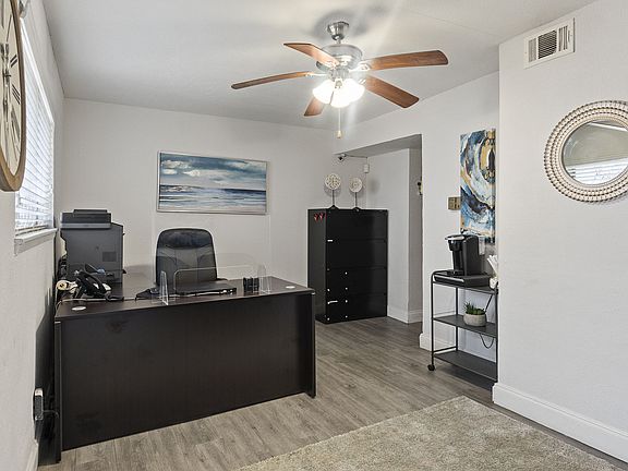 5th image of 2001 N Fitzhugh Ave #112