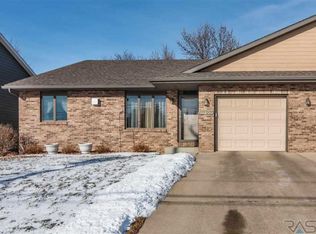 1700 E 57th St #10B, Sioux Falls, SD 57108