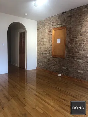 Rented by Bond New York | media 42