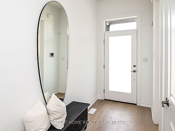 3rd image of 3318 Weinbrenner Rd #7