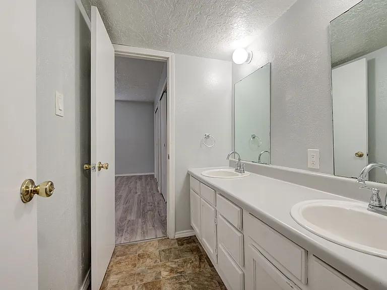 1709 Beaumont Dr #1711 — Photo 20