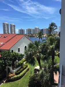 3610 Yacht Club Dr APT 307, Aventura, FL, 33180