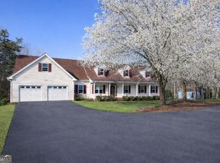 397 Sandhill Hickory Level Rd, Carrollton, GA 30116