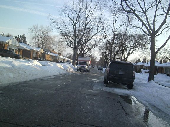 5th image of 24341 Morton Ave
