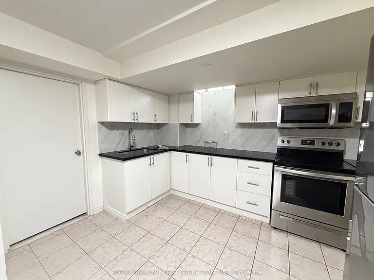 46 Welsh St #BASEMENT — Photo 6