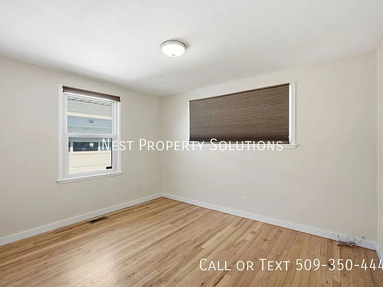 171 G St SE — Photo 13