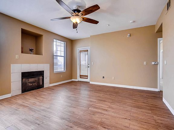 5th image of 5855 Valley Dr Unit 2102