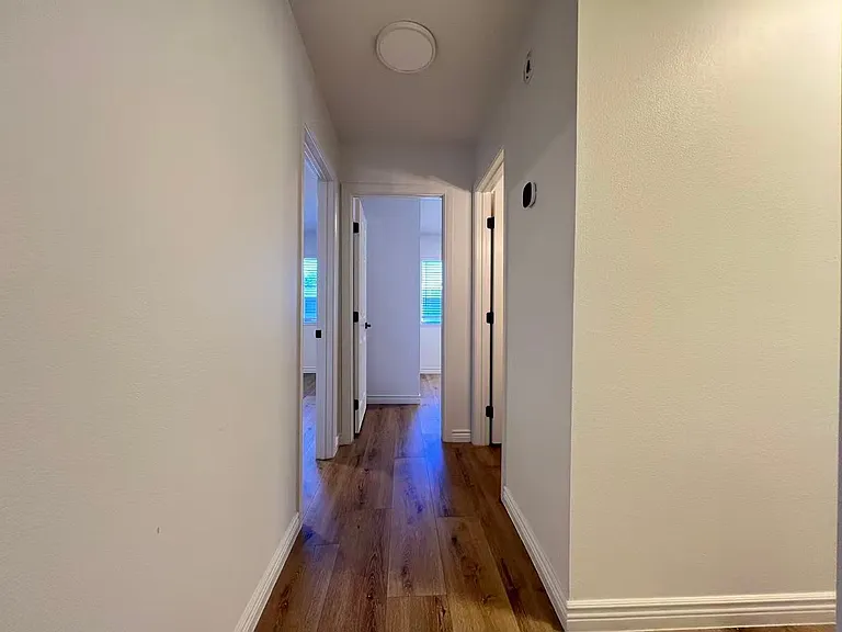 6223 Meadow View Ln — Photo 13