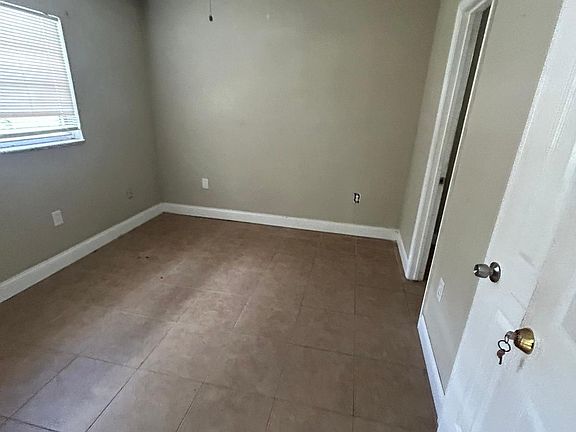 3rd image of 5254 Lanette St #1