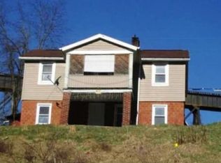 6 Cracker Jack Rd, Monongahela, PA 15063