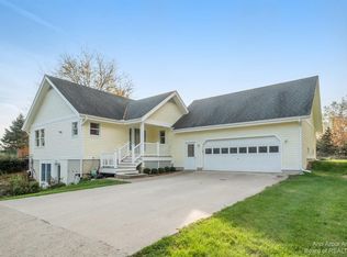 6059 Marshall Rd, Dexter, MI 48130