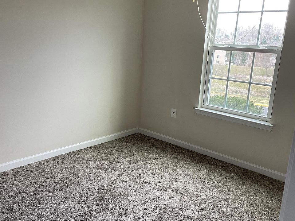 #4 bedroom 1st floor