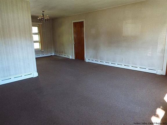 5th image of 7 Simmons Dr