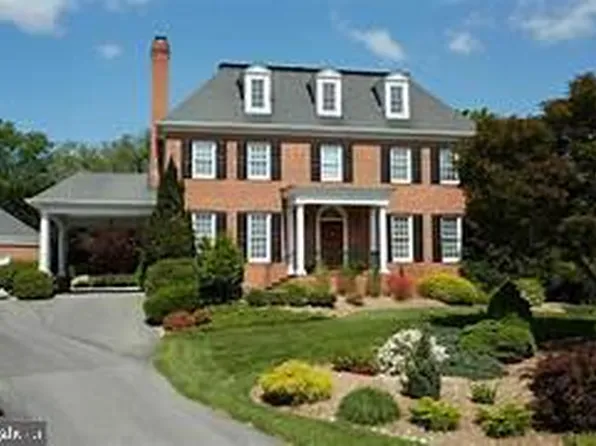 8617 White Post Ct, Potomac, MD 20854