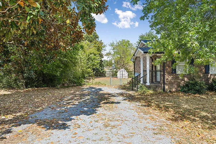 2 bed, 1.0 bath, 850 sqft, $1,750 — Photo 4
