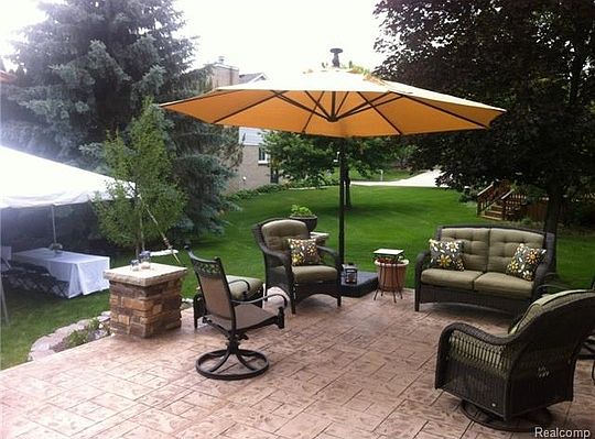 5th image of 45665 Primrose Ct #47