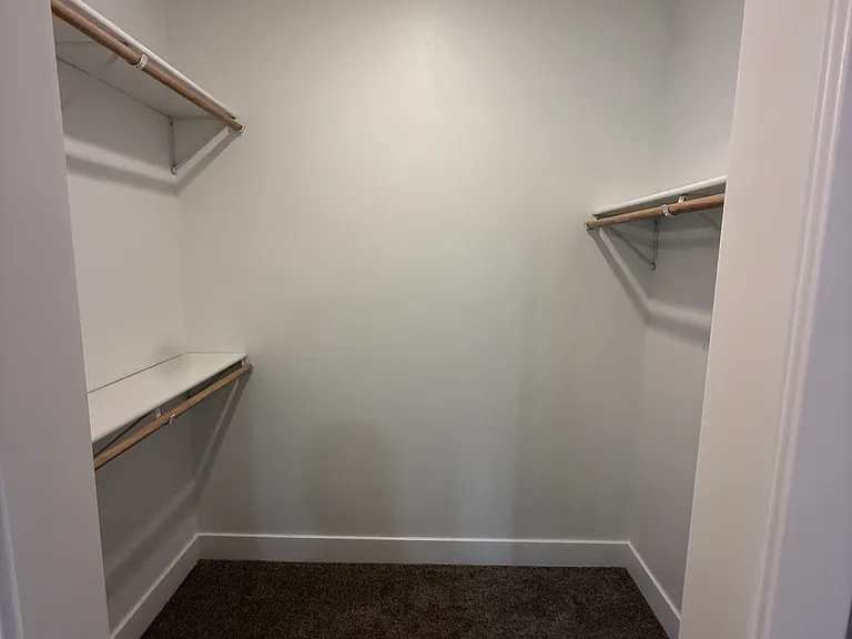1238 W Bluegrass Rd #2 — Photo 9