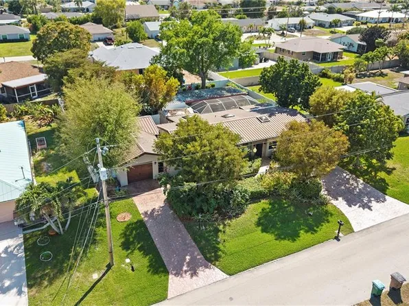 1432 SE 30th ST, CAPE CORAL, FL 33904