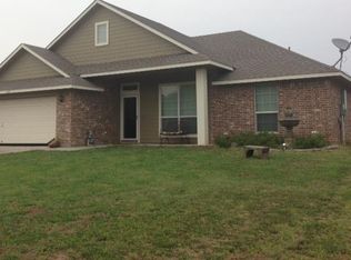 114 Devonshire, Hewitt, TX 76643