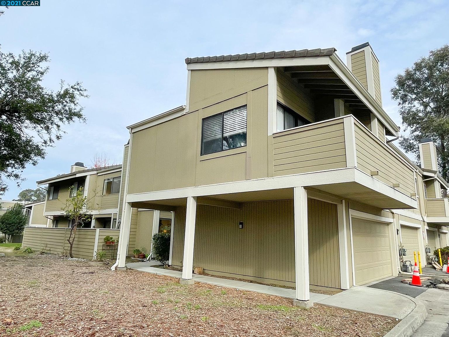 220 Apollo APT 4, Hercules, CA 94547 Zillow