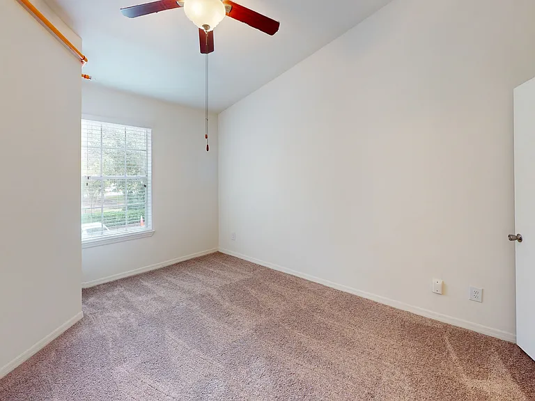 Arbors at Lee Vista — Photo 45