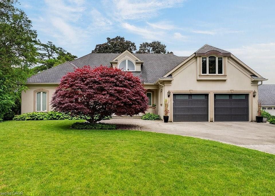 1st image of 3312 Lakeland Cres