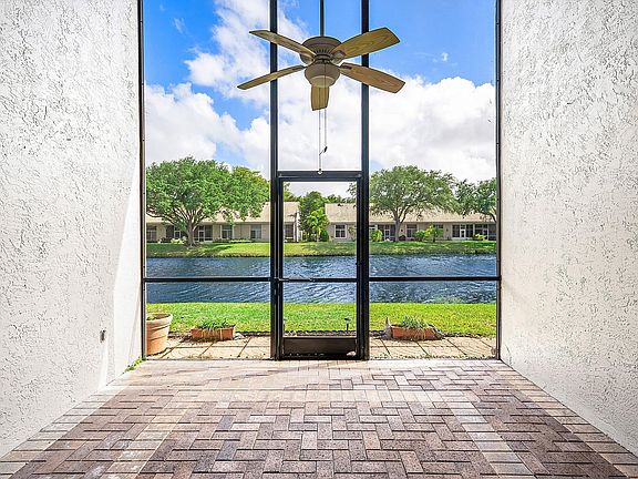 3rd image of 5315 Monterey Circle #F