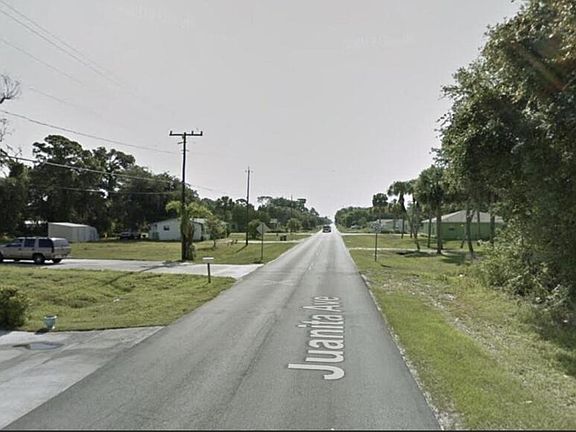 3rd image of 01 Juanita Avenue
