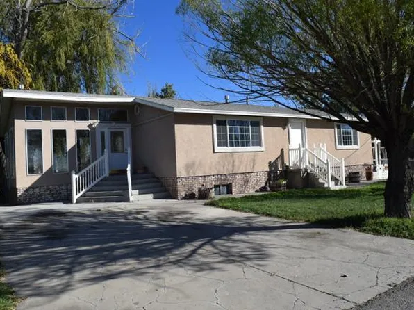 2035 E Main St, Wellington, UT 84542
