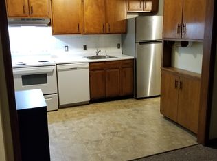 2202 S Broadway St, Pittsburg, KS 66762