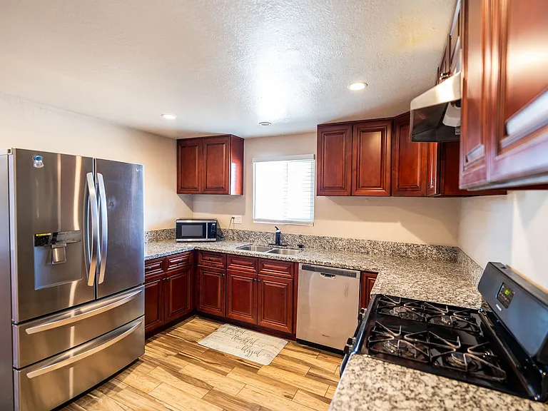 16021 Wichita Rd — Photo 10