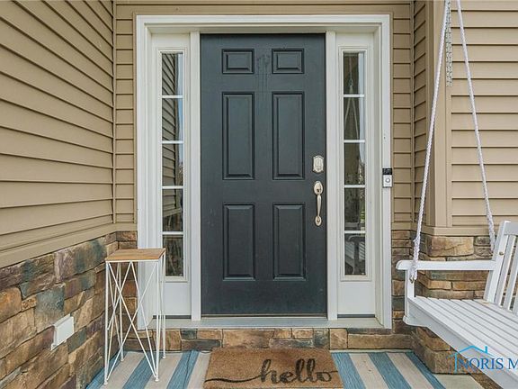 2nd image of 14851 Thistledown Ln