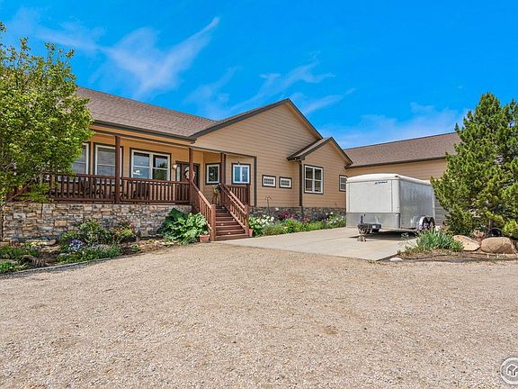 3rd image of 75 Pleasant View Dr