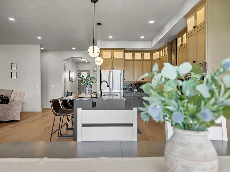 1293 W Capstone Dr — Photo 18