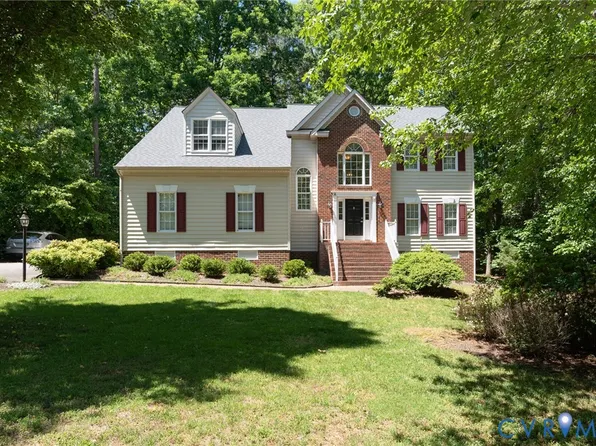 15112 Fox Grove Ln, Midlothian, VA 23112