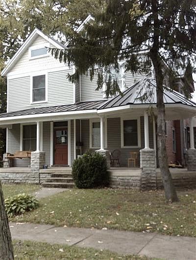2nd image of 112 S College Ave