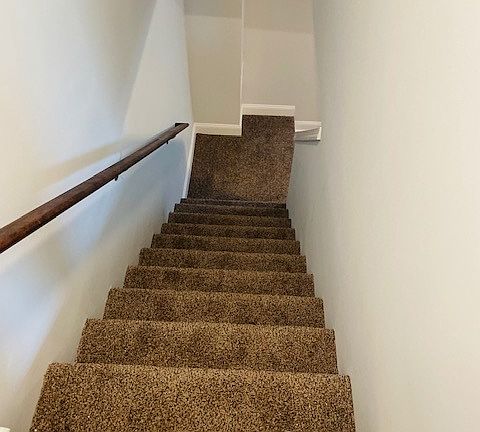 2nd image of 8615 Chestnut Oak Rd