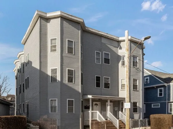 6 Calder St, Dorchester, MA 02124