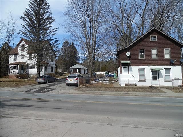 1st image of 250-255 Chestnut St
